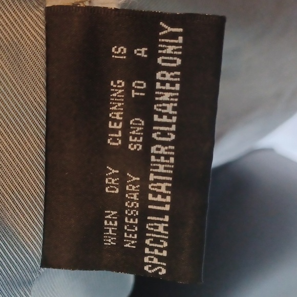 WILSONS LEATHER Zip Up Jacket XL, Y2K,  pit to pit is 25" - Picture 6 of 9